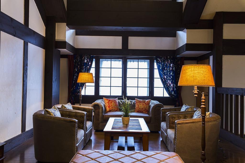 Shakespeare Hotel Hakuba Exterior photo